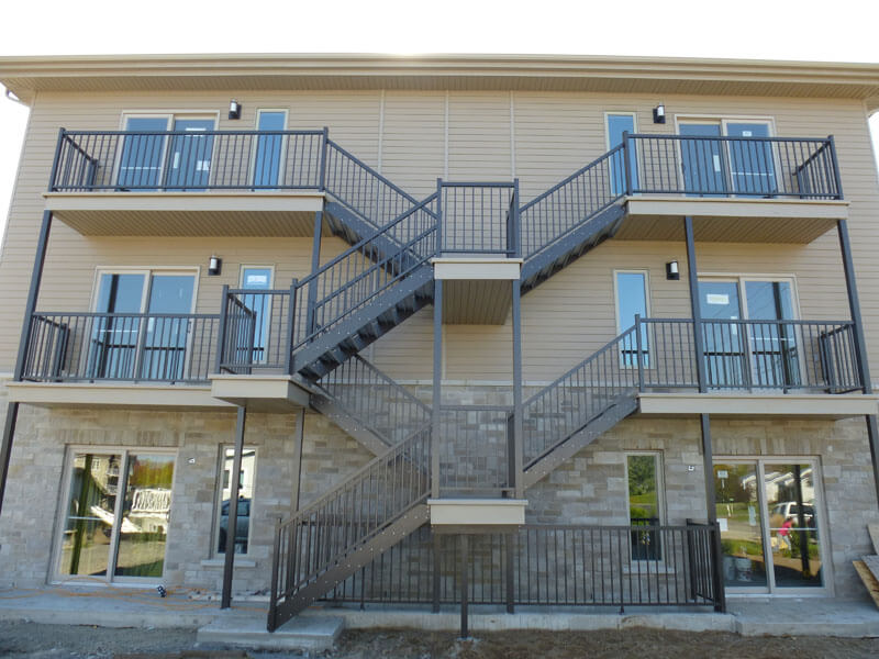 Escalier en aluminium galvanisé