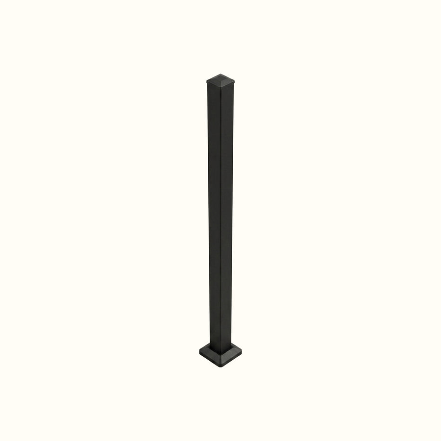 Poteau d'aluminium 2 1/2" x 2 1/2" pour clôture ornementale
